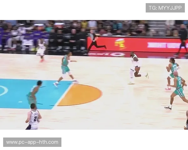 湖人团队板凳与首发的衔接带来稳定输出